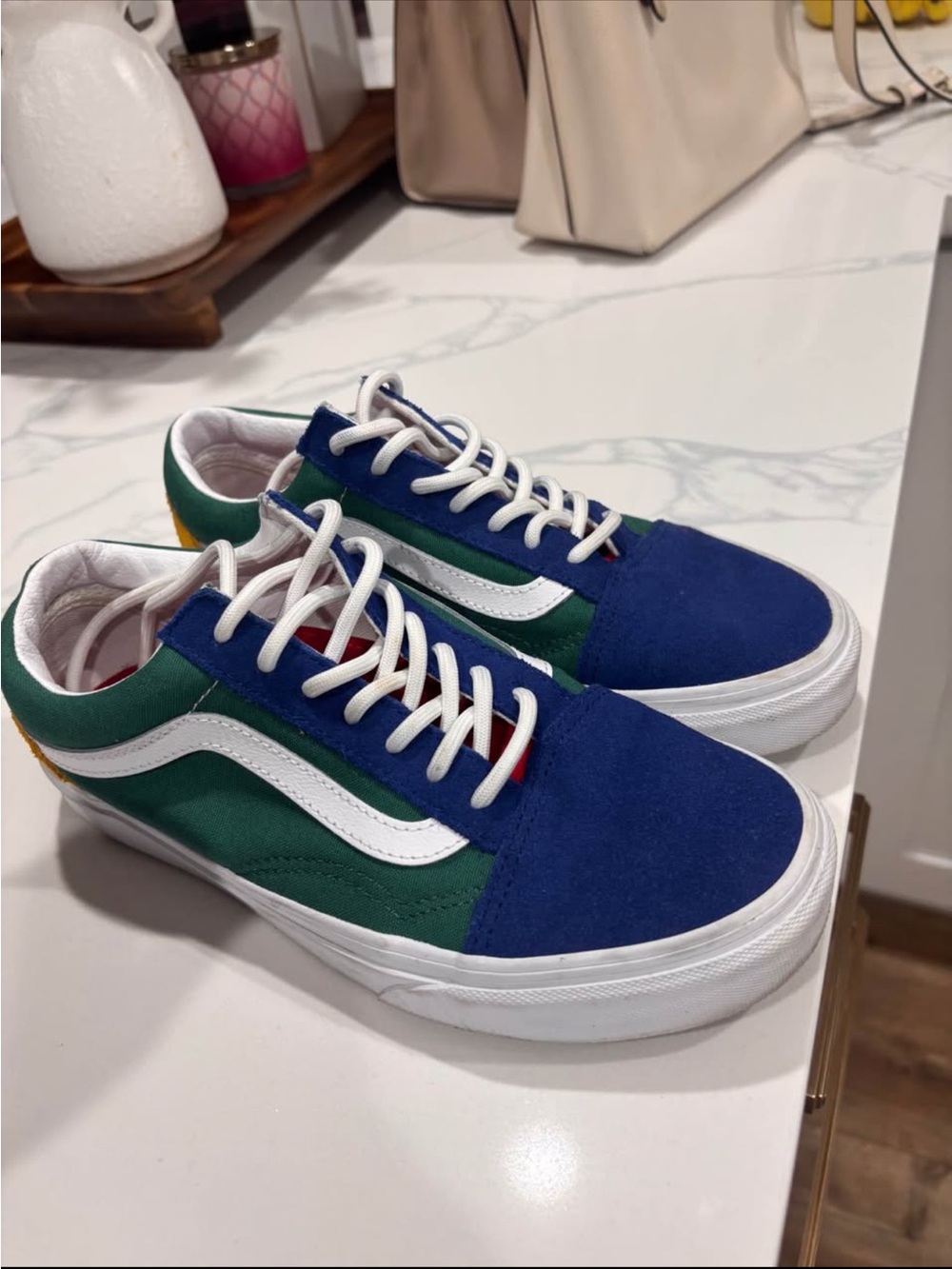 Old School Vans’ Yacht Club